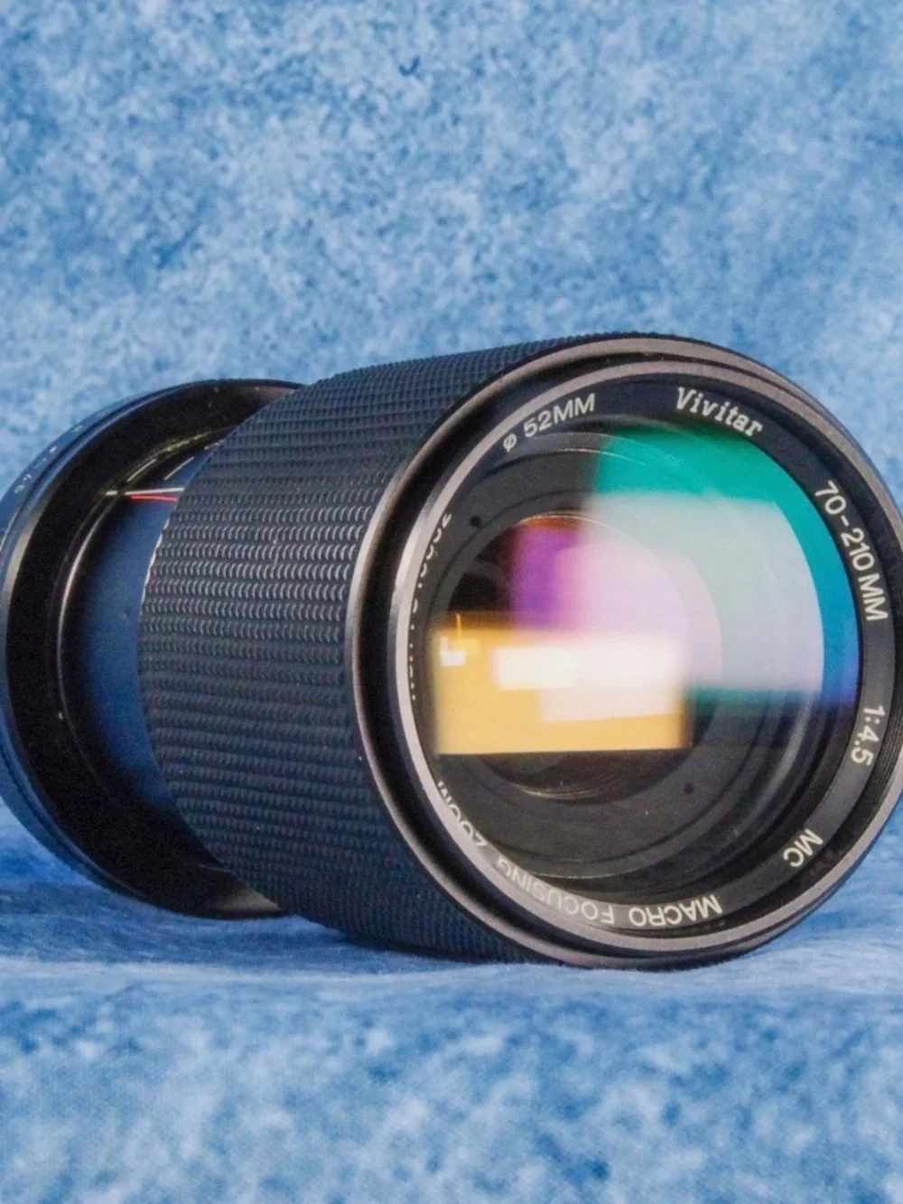 Vivitar MC Macro Focusing Zoom 70-210mm f/4.5 - Pentax Mount